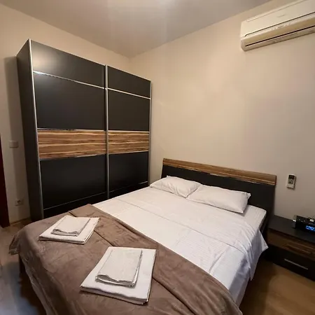 Cabacum Apartment Warna